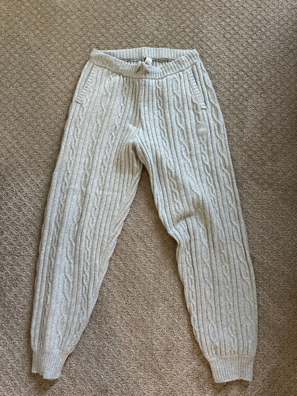 ALO Yoga cable knit winter bliss pant